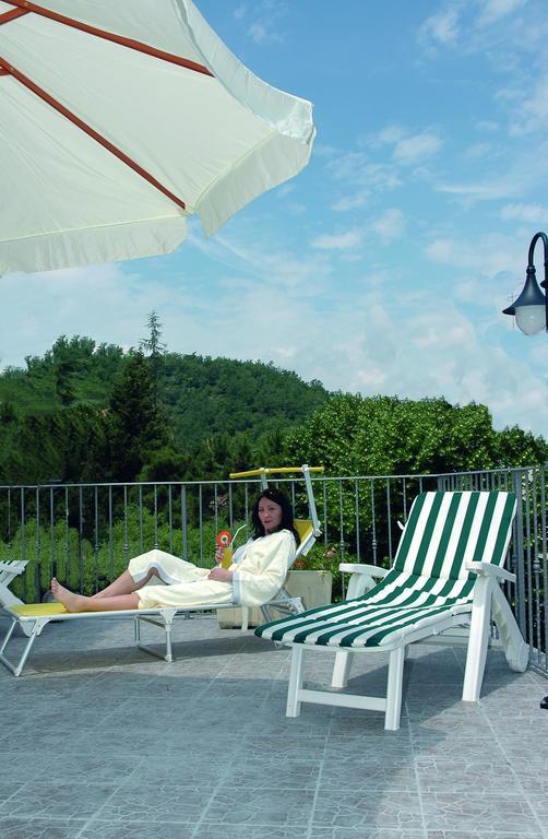 Hotel Vittoria Chianciano Terme Extérieur photo